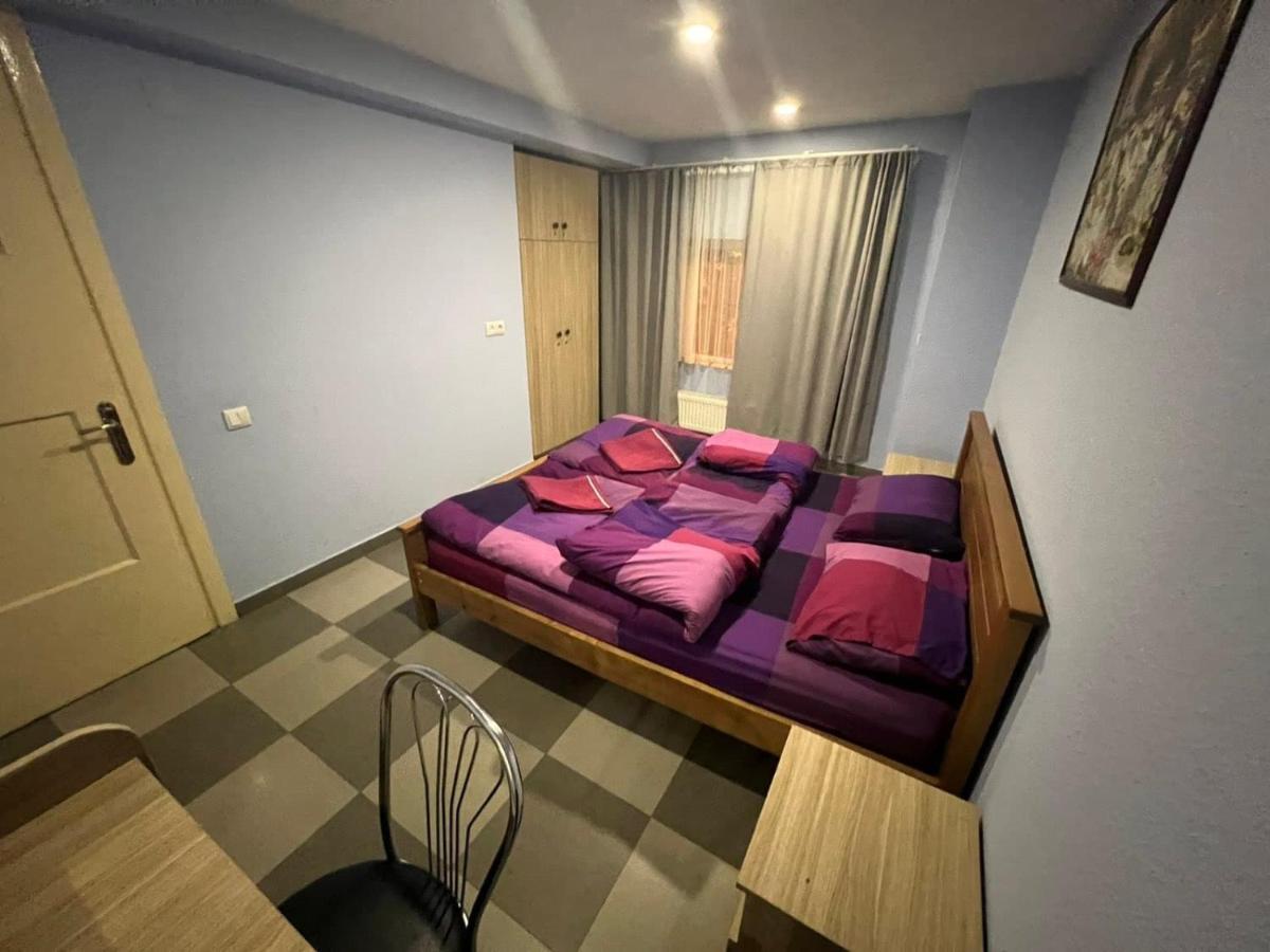 Tbili C Hostel Tiflis Dış mekan fotoğraf