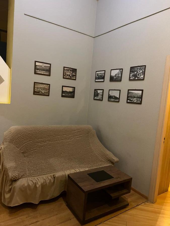 Tbili C Hostel Tiflis Dış mekan fotoğraf