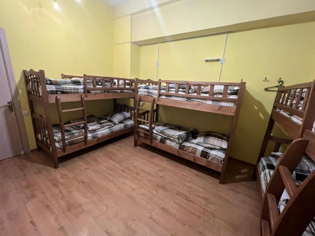 Tbili C Hostel Tiflis Dış mekan fotoğraf