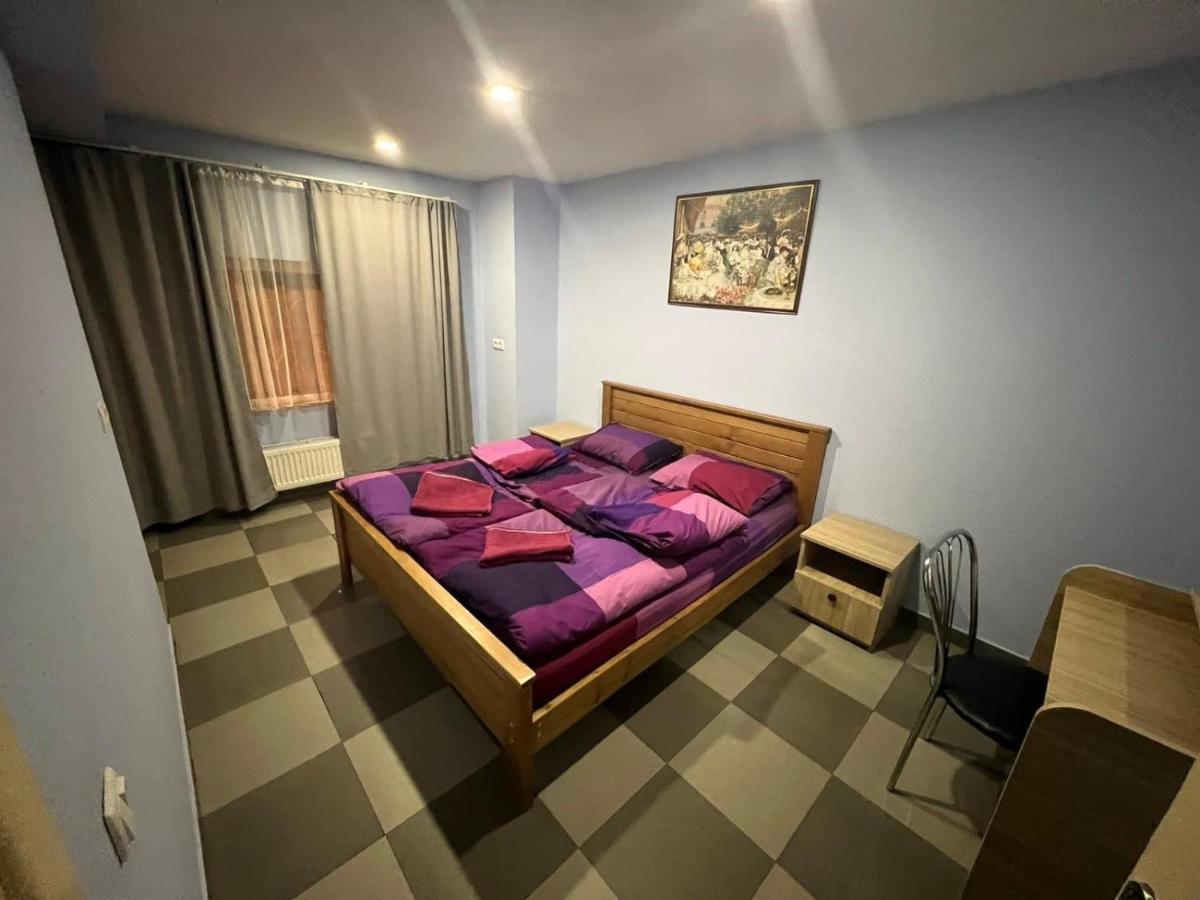 Tbili C Hostel Tiflis Dış mekan fotoğraf